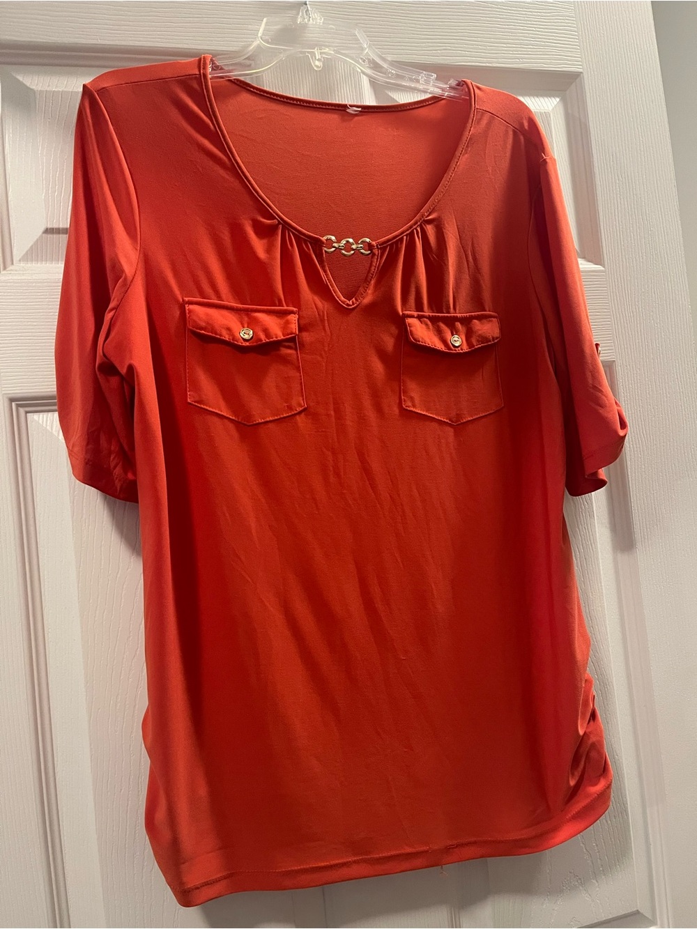 Womens Orange Short-Sleeve Scoop Neck Top with Front Pockets